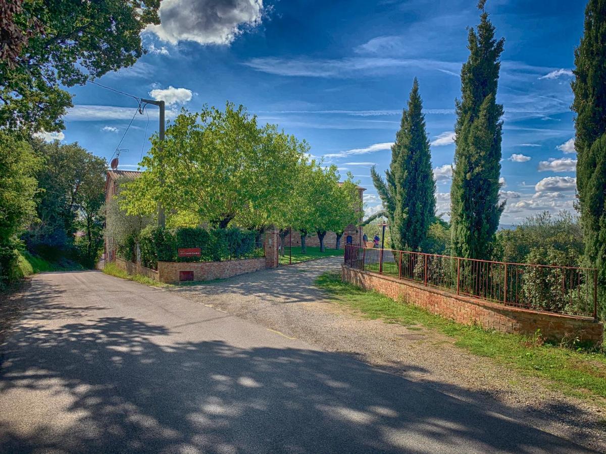 Gasthaus Casale Cardini Foiano Della Chiana Exterior foto