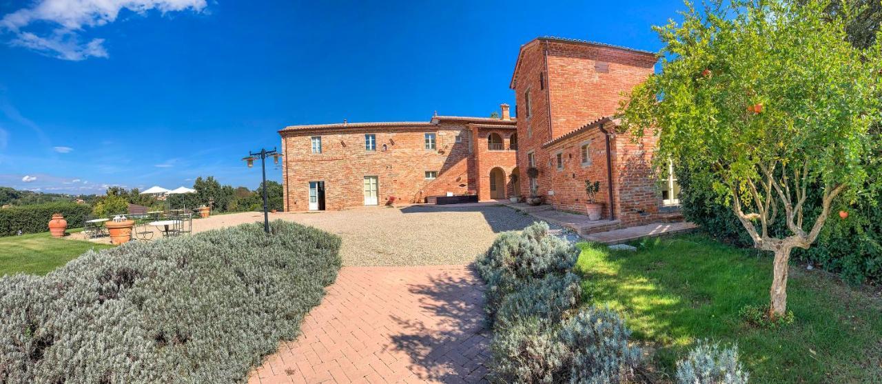 Gasthaus Casale Cardini Foiano Della Chiana Exterior foto